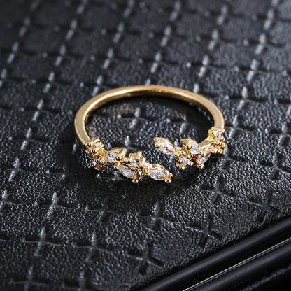 Leaf Design Ring