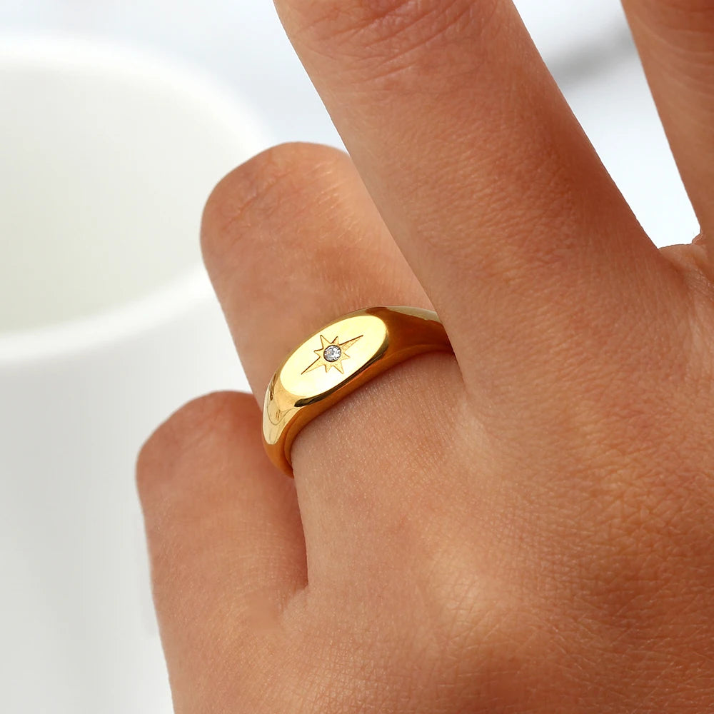Belle Paved Star Ring