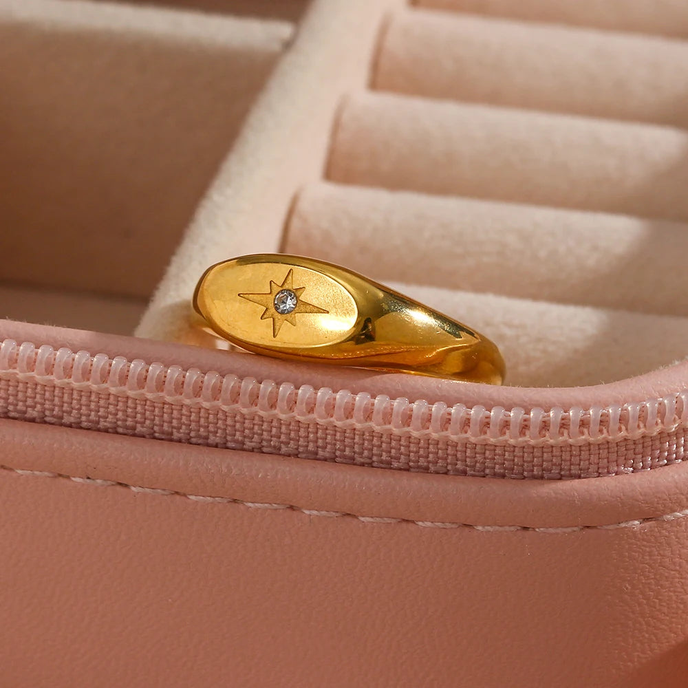 Belle Paved Star Ring