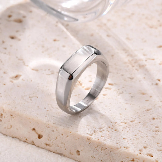 Signet Ring